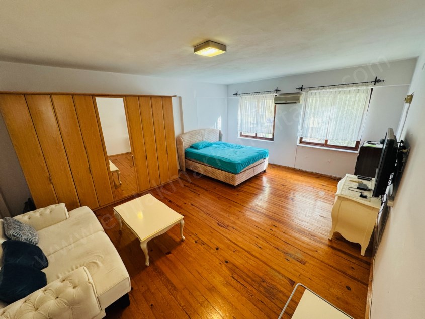 YILDIZ MAH. KÖŞE BAŞI GENİŞ 2+1