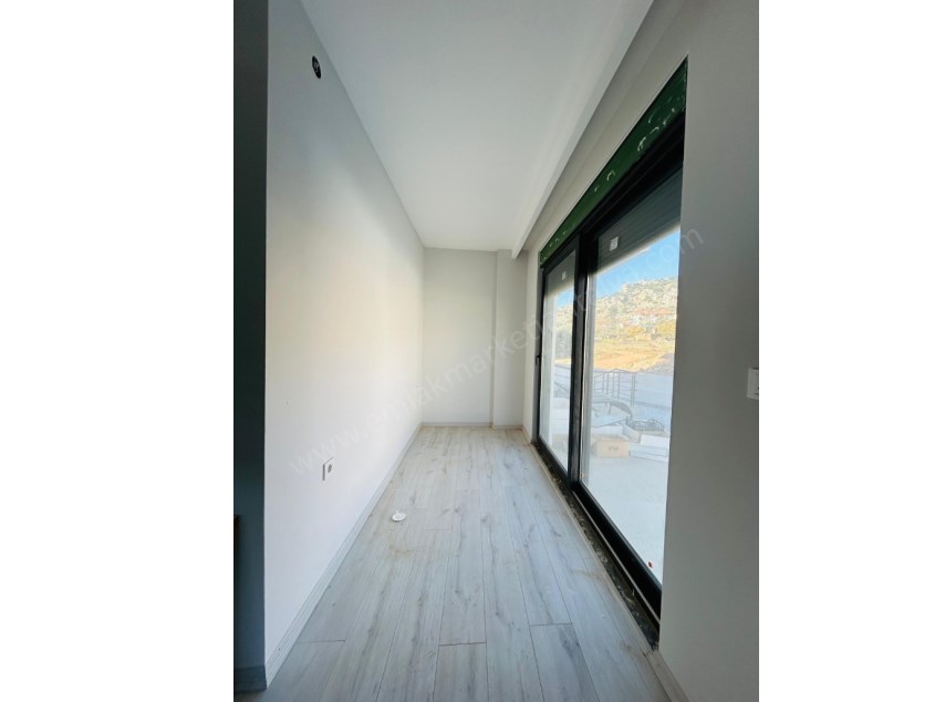 ŞEHİR HASTANESİNE 3 DAKİKA SİTE İÇİ BAHÇELİ LÜKS 4+1 DUBLEKS