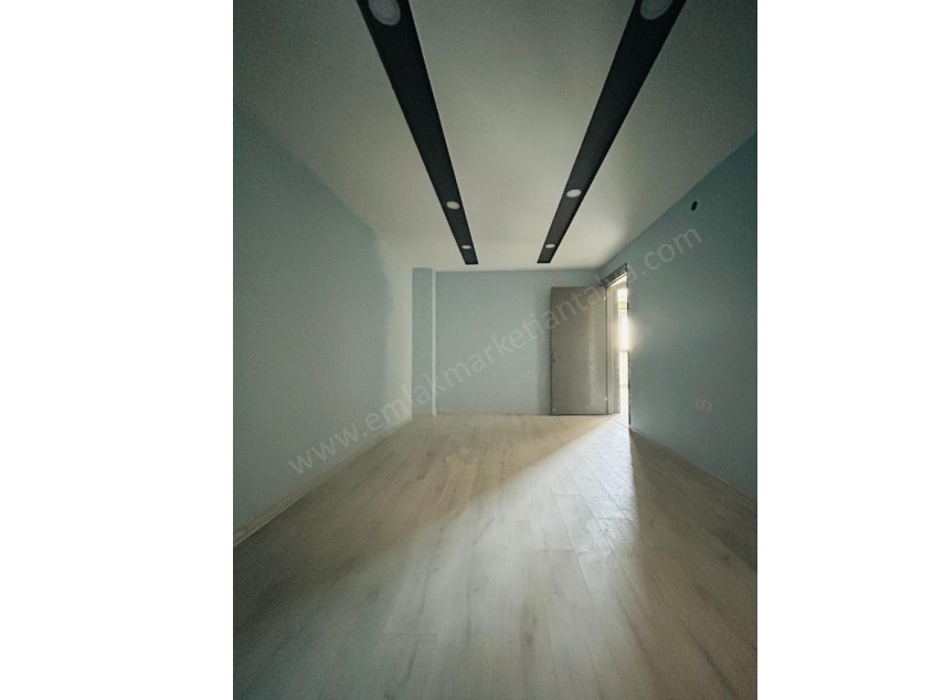 ŞEHİR HASTANESİNE 3 DAKİKA SİTE İÇİ BAHÇELİ LÜKS 4+1 DUBLEKS