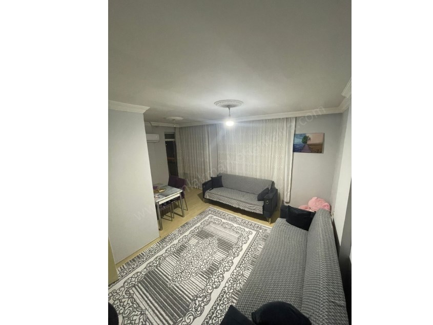  CADDE ÜZERİNDE FIRSAT 5+2 DAİRE 