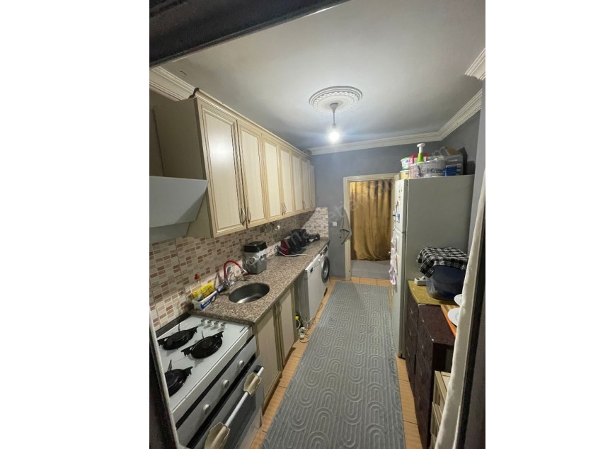  CADDE ÜZERİNDE FIRSAT 5+2 DAİRE 