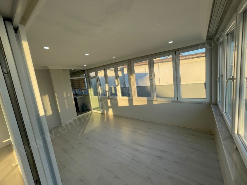  CADDE ÜZERİNDE FIRSAT 5+2 DAİRE 