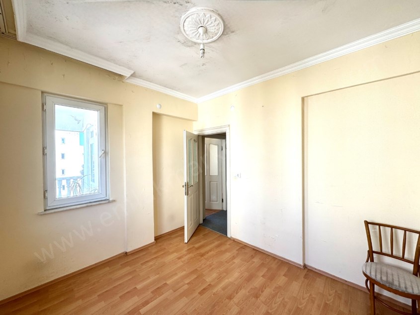 KIZILIRMAK CAD. YAKINI ÇİFT BANYOLU FIRSAT 3+1 DUBLEKS