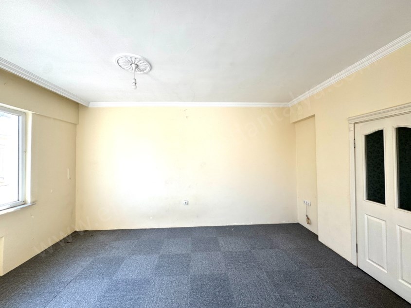 KIZILIRMAK CAD. YAKINI ÇİFT BANYOLU FIRSAT 3+1 DUBLEKS