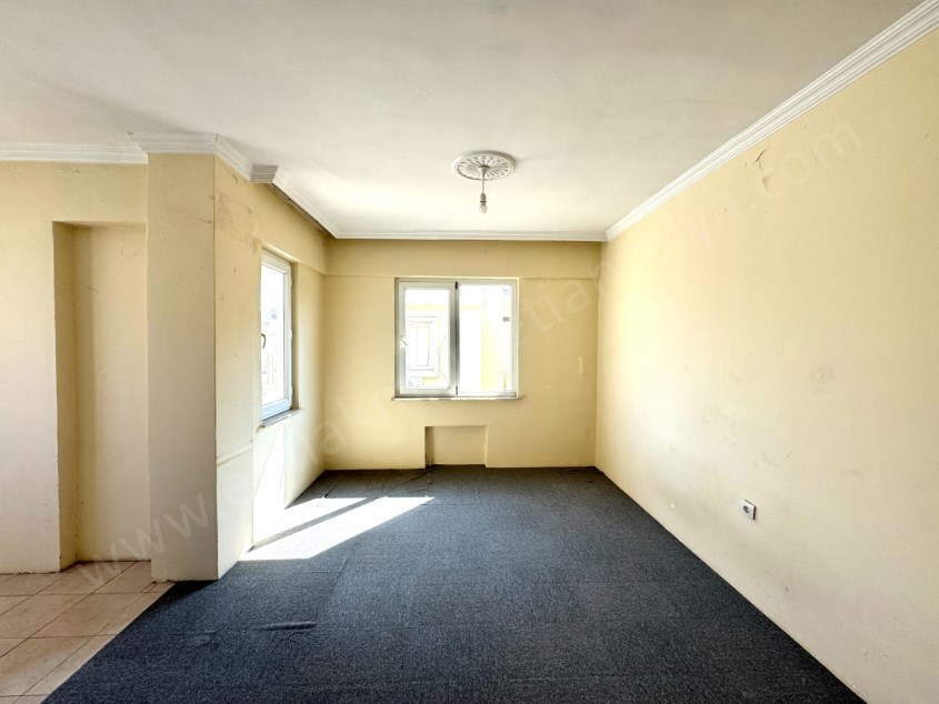 KIZILIRMAK CAD. YAKINI ÇİFT BANYOLU FIRSAT 3+1 DUBLEKS