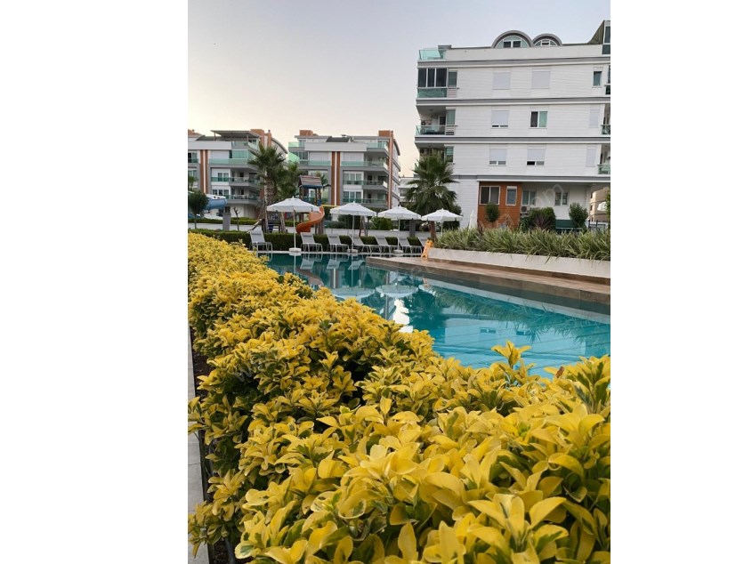 KONYAALTI MOLLA YUSUFTA LÜKS 3+1 REZİDANS