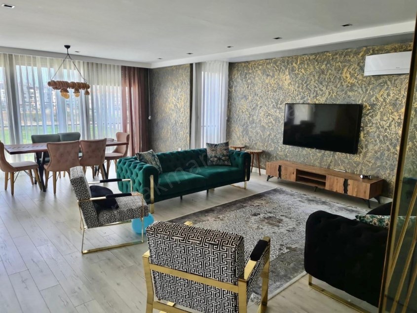 KONYAALTI MOLLA YUSUFTA LÜKS 3+1 REZİDANS