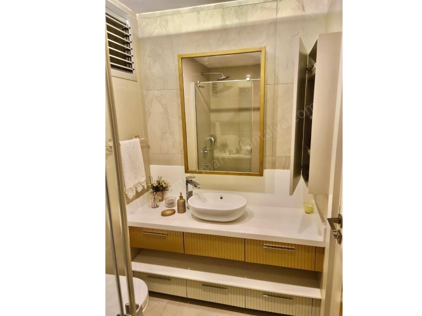 KONYAALTI MOLLA YUSUFTA LÜKS 3+1 REZİDANS