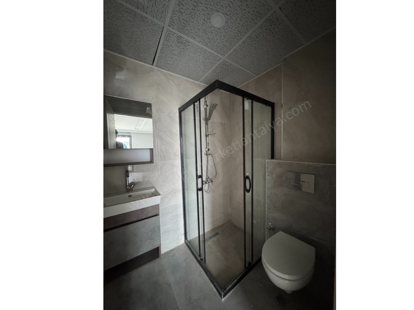 GÖKSUDA YERDEN ISITMALI SİTE İÇİ ARAKAT 3+1 DAİRELER