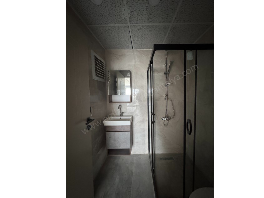 GÖKSUDA YERDEN ISITMALI SİTE İÇİ ARAKAT 3+1 DAİRELER