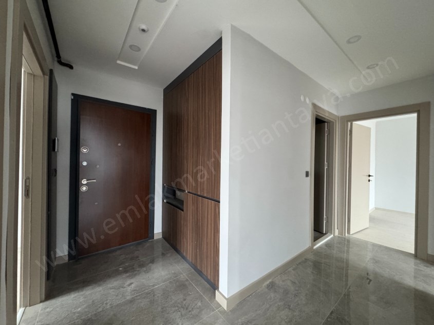 GÖKSUDA YERDEN ISITMALI SİTE İÇİ ARAKAT 3+1 DAİRELER