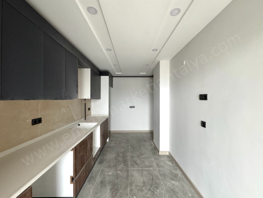 GÖKSUDA FULL KAPSAMLI SİTEDE ÇİFT BANYOLU SIFIR 2+1