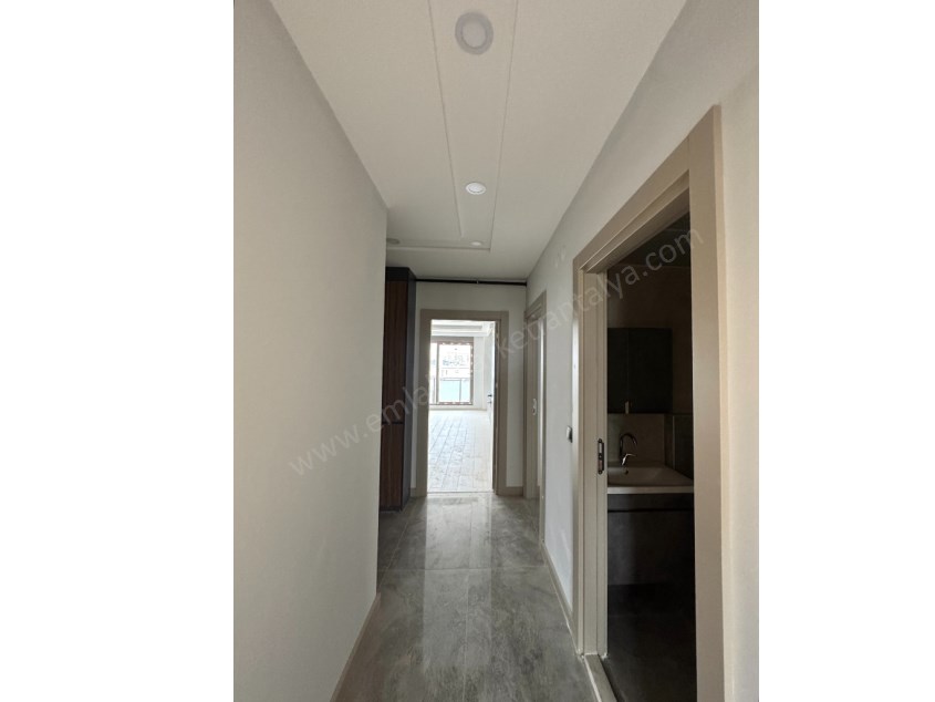 GÖKSUDA FULL KAPSAMLI SİTEDE ÇİFT BANYOLU SIFIR 2+1