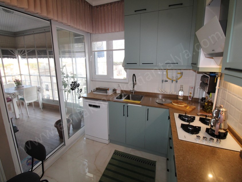 GÜZELOBADA DENİZ MANZARALI KOMBİLİ LÜKS 3+1 ARAKAT DAİRE 