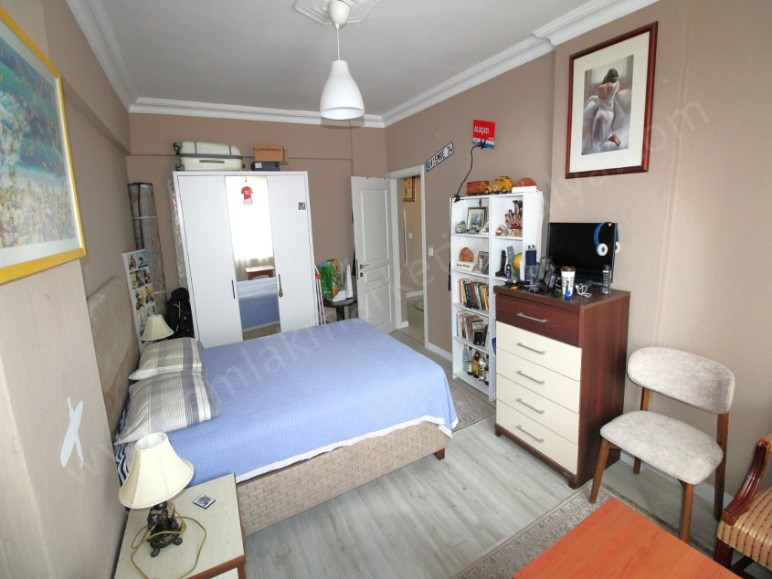 GÜZELOBADA DENİZ MANZARALI KOMBİLİ LÜKS 3+1 ARAKAT DAİRE 