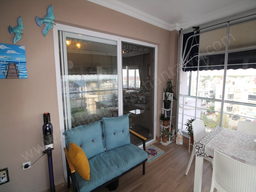 GÜZELOBADA DENİZ MANZARALI KOMBİLİ LÜKS 3+1 ARAKAT DAİRE 