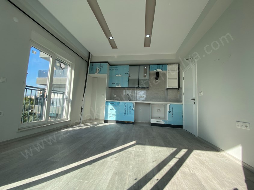 GÖKSU MAH. SİTE İÇERİSİNDE CEPHELERİ AÇIK 2+1 DAİRE