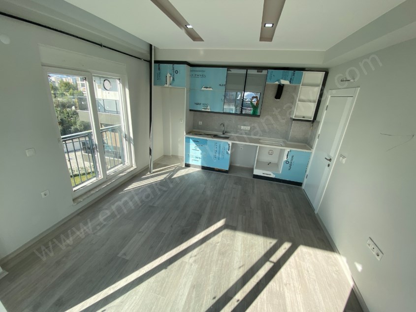 GÖKSU MAH. SİTE İÇERİSİNDE CEPHELERİ AÇIK 2+1 DAİRE