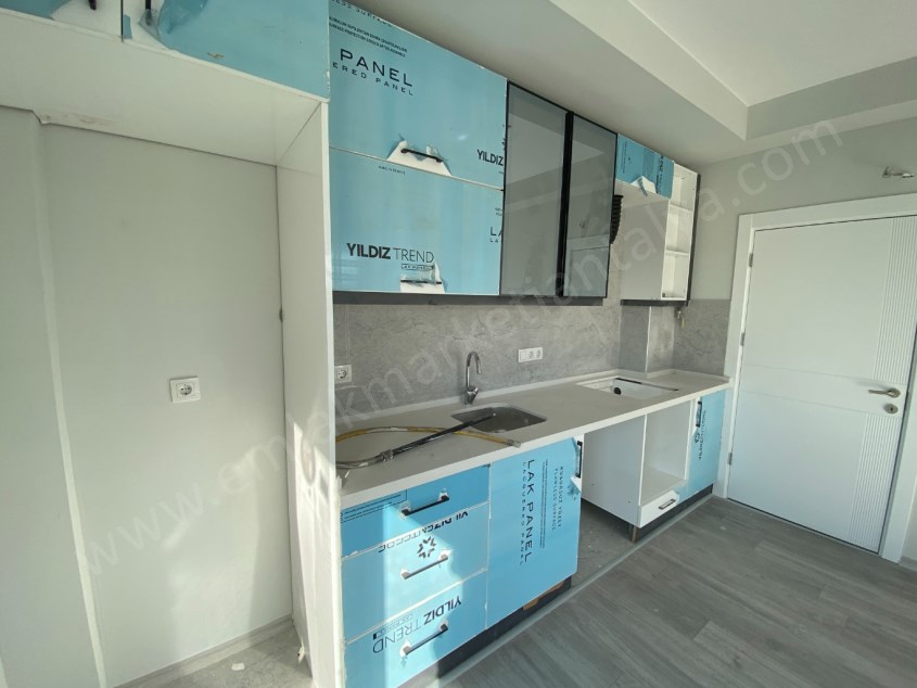 GÖKSU MAH. SİTE İÇERİSİNDE CEPHELERİ AÇIK 2+1 DAİRE