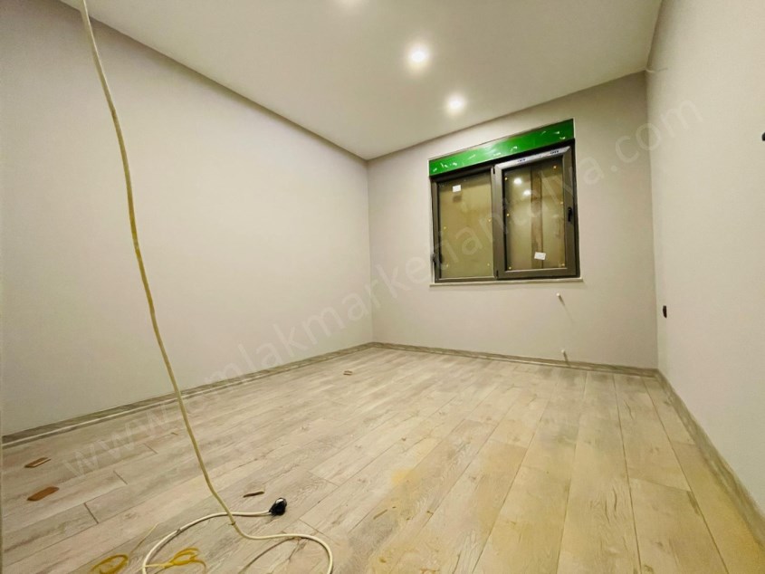 KENT MEYDANI YAKINI SIFIR ULTRA LÜKS DUBLEKS DAİRELER 