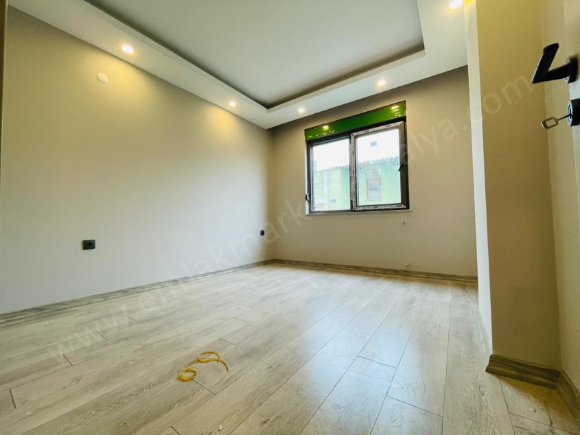 KENT MEYDANI YAKINI SIFIR ULTRA LÜKS DUBLEKS DAİRELER 