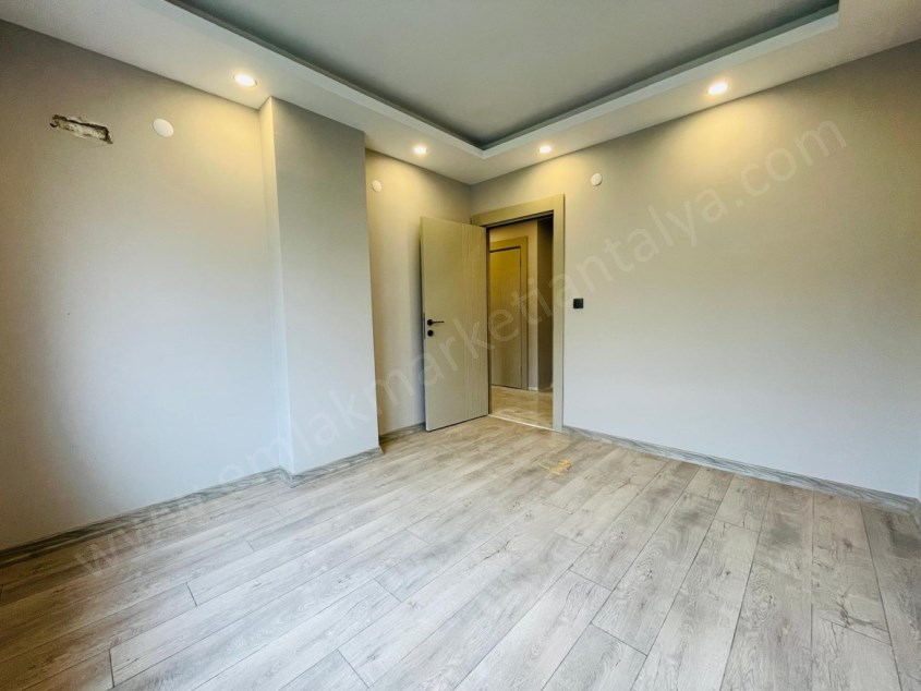 KENT MEYDANI YAKINI SIFIR ULTRA LÜKS DUBLEKS DAİRELER 