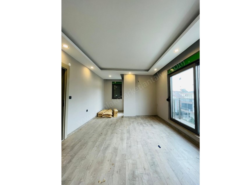 KENT MEYDANI YAKINI SIFIR ULTRA LÜKS DUBLEKS DAİRELER 