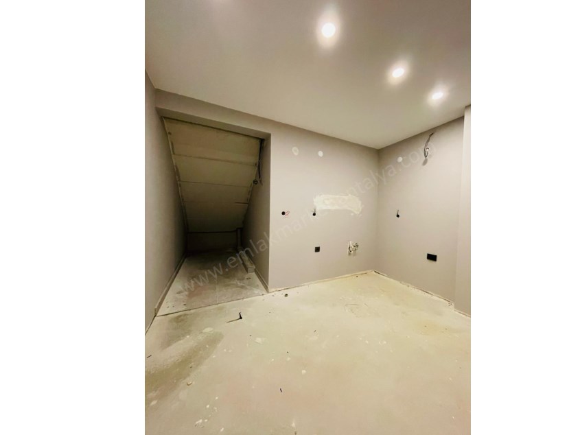 KENT MEYDANI YAKINI SIFIR ULTRA LÜKS DUBLEKS DAİRELER 