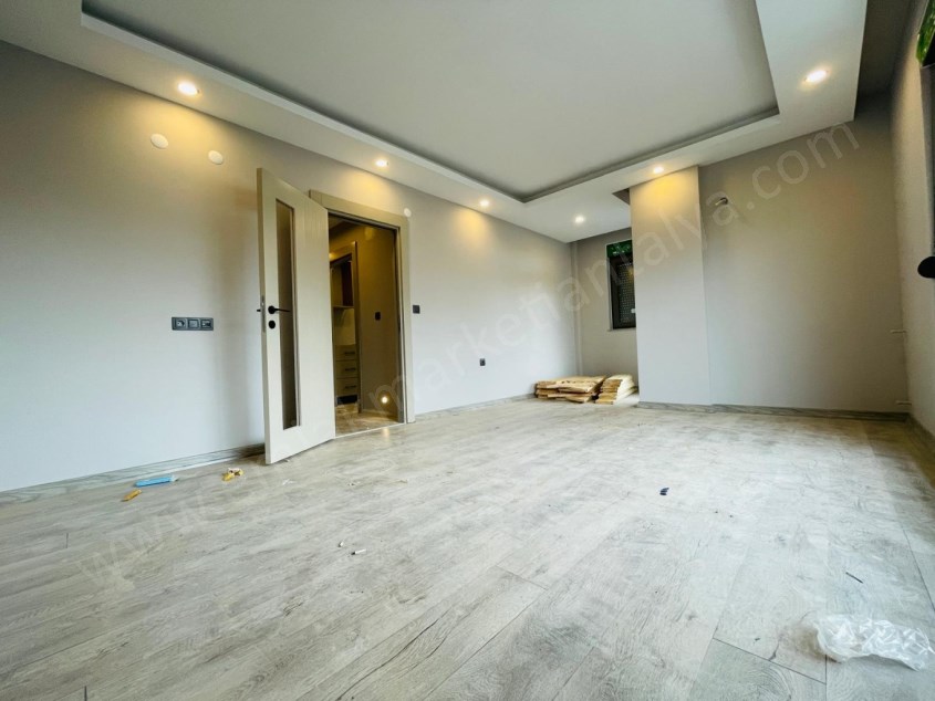 KENT MEYDANI YAKINI SIFIR ULTRA LÜKS DUBLEKS DAİRELER 