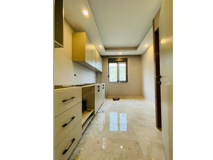 KENT MEYDANI YAKINI SIFIR ULTRA LÜKS DUBLEKS DAİRELER 