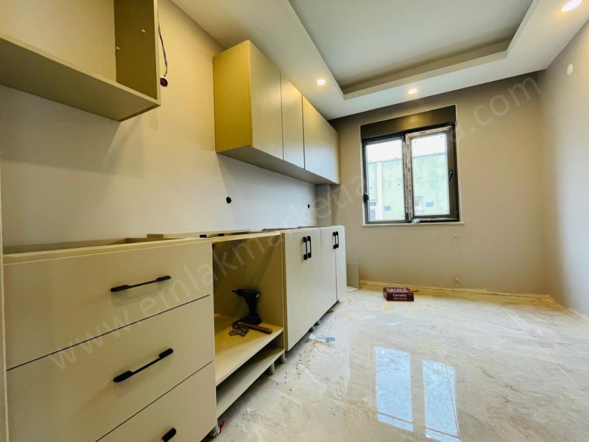 KENT MEYDANI YAKINI SIFIR ULTRA LÜKS DUBLEKS DAİRELER 