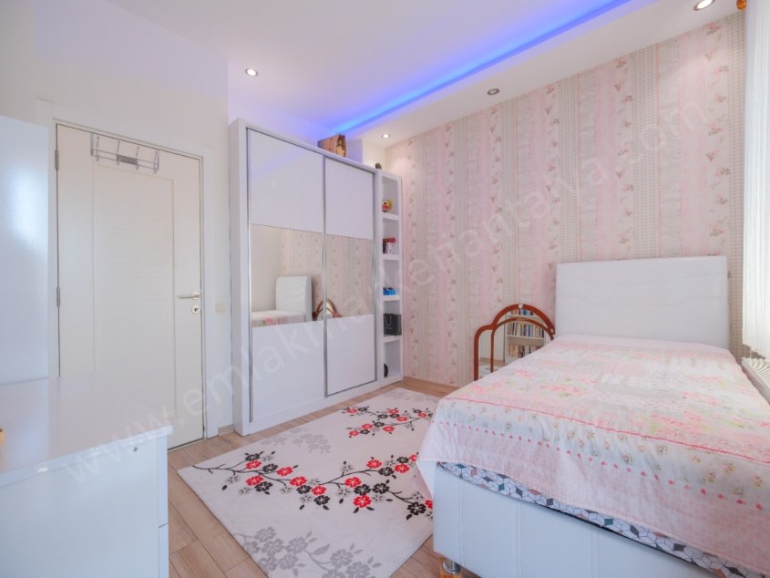 KALEİÇİ YAKINI GENİŞ LÜKS DUBLEKS DAİRE