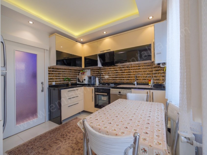 KALEİÇİ YAKINI GENİŞ LÜKS DUBLEKS DAİRE