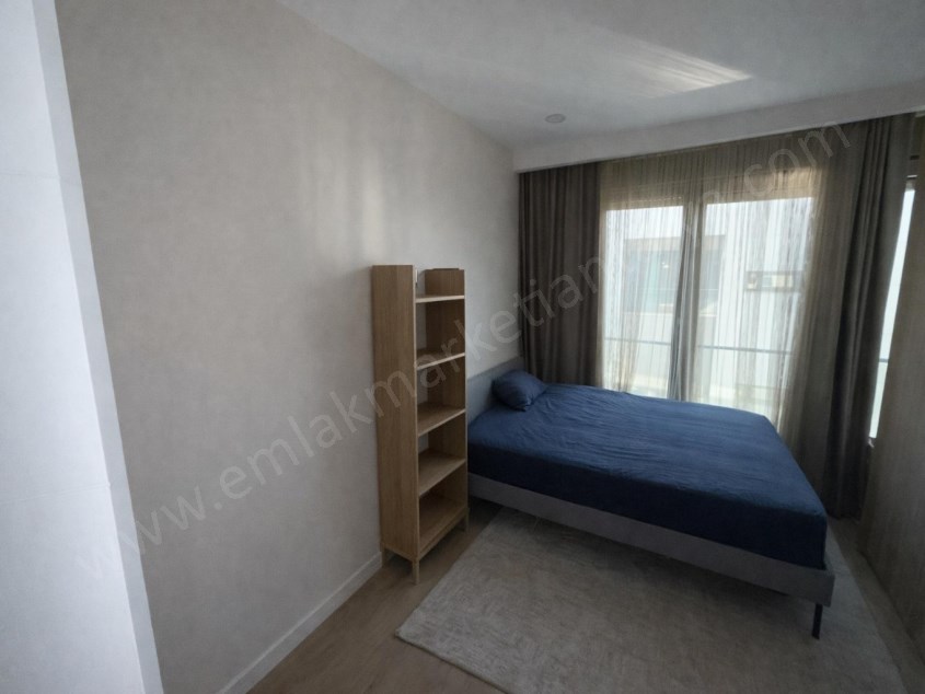 KONYAALTI KONAKLAR BÖLGESİNDE ULTRALÜKS SİTEDE 4+1 ARAKAT