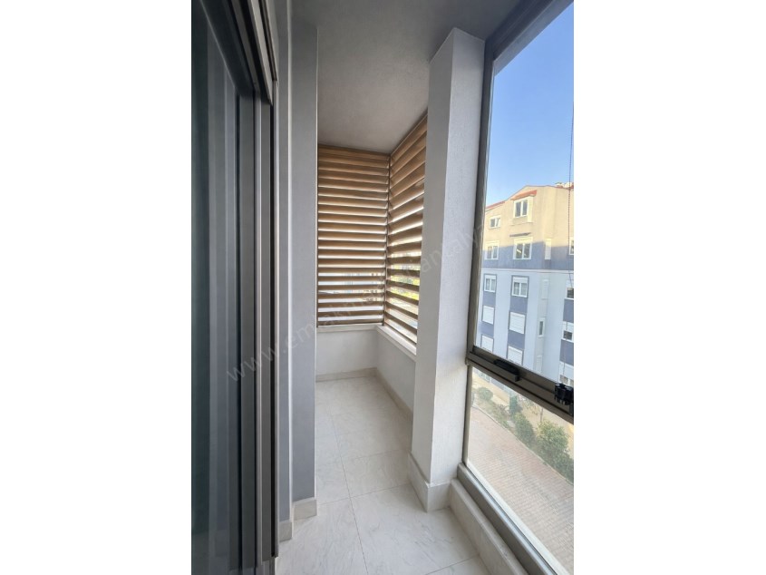 KONYAALTI KONAKLAR BÖLGESİNDE ULTRALÜKS SİTEDE 4+1 ARAKAT