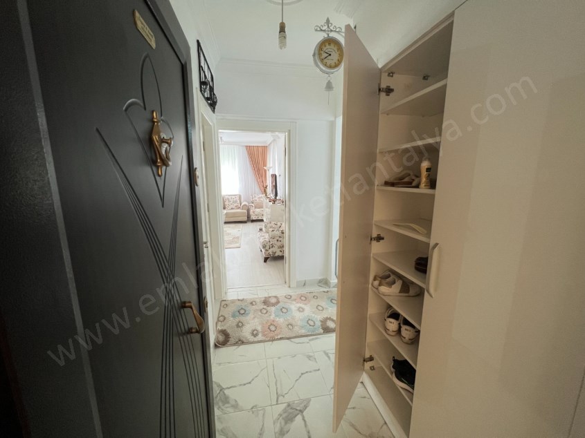 MELTEMDE SİTE İÇERİSİNDE FULL EŞYALI 2+1 GENİŞ KİRALIK DAİRE