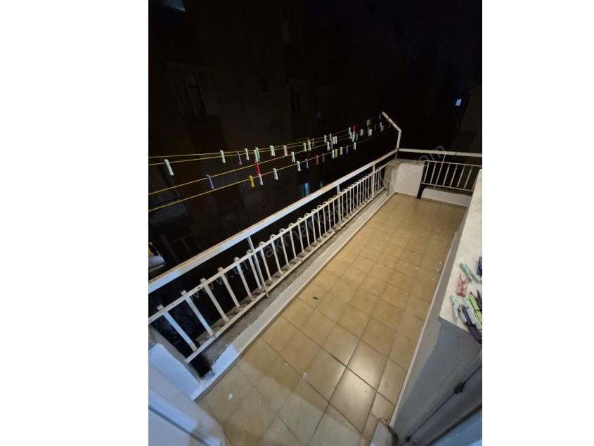 GÜVENLİK MAHALLESİNDE CADDE ÜZERİ , ŞIK TASARIMLI 2+1 DAİRE 