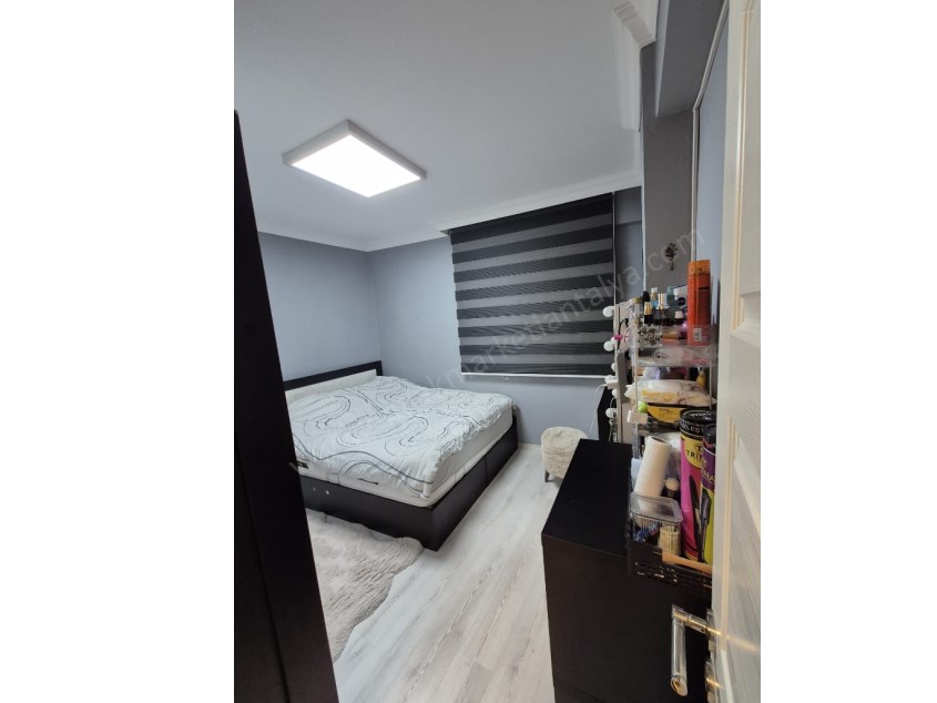 GÜVENLİK MAHALLESİNDE CADDE ÜZERİ , ŞIK TASARIMLI 2+1 DAİRE 