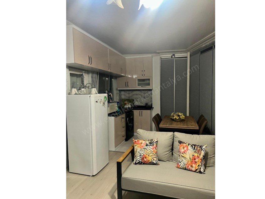 PRESTİJLİ KONUMDA LÜKS 4+2 DEVASA DUBLEKS