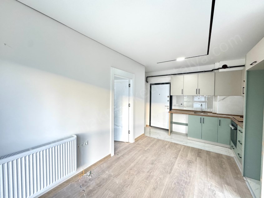 KIZILTOPRAKTA KOMBİLİ FIRSAT 1+1 SATILIK DAİRE