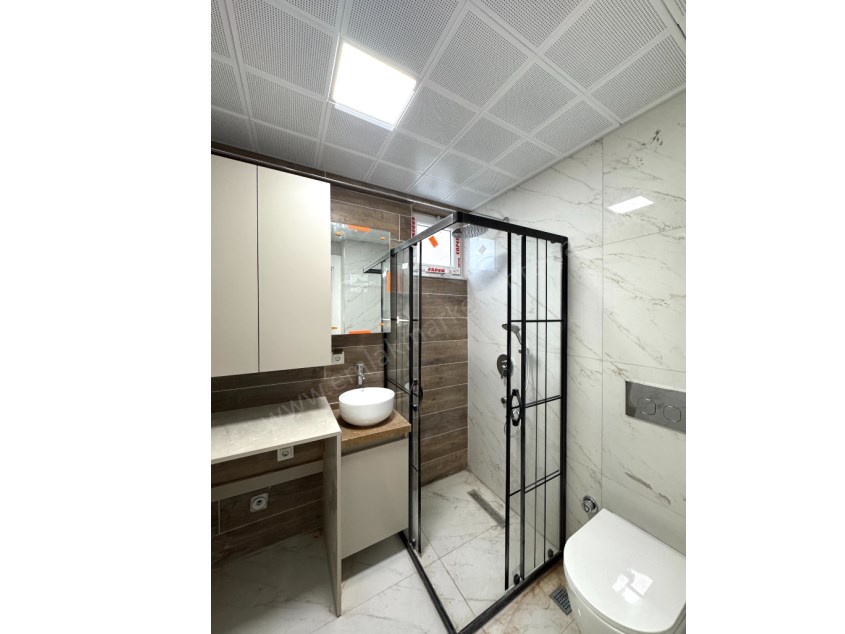 KIZILTOPRAKTA KOMBİLİ FIRSAT 1+1 SATILIK DAİRE