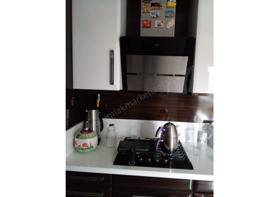  UNCALIDA YÜZME HAVUZLU , D.GAZLI , EBEVEYN BANYOLU KATTA 2+1