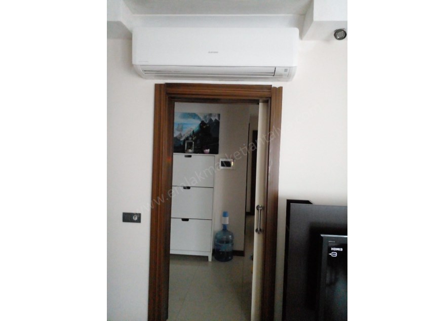  UNCALIDA YÜZME HAVUZLU , D.GAZLI , EBEVEYN BANYOLU KATTA 2+1