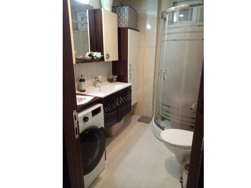  UNCALIDA YÜZME HAVUZLU , D.GAZLI , EBEVEYN BANYOLU KATTA 2+1