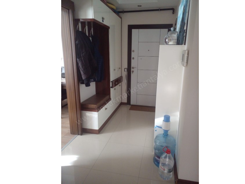  UNCALIDA YÜZME HAVUZLU , D.GAZLI , EBEVEYN BANYOLU KATTA 2+1