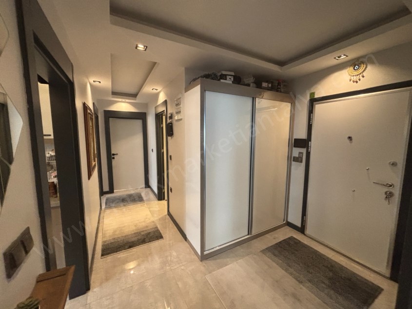 KAPALI OTOPARKLI ARAKAT DOĞALGAZLI 3+1