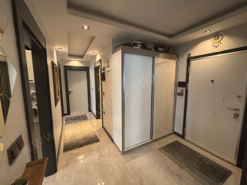 KAPALI OTOPARKLI ARAKAT DOĞALGAZLI 3+1