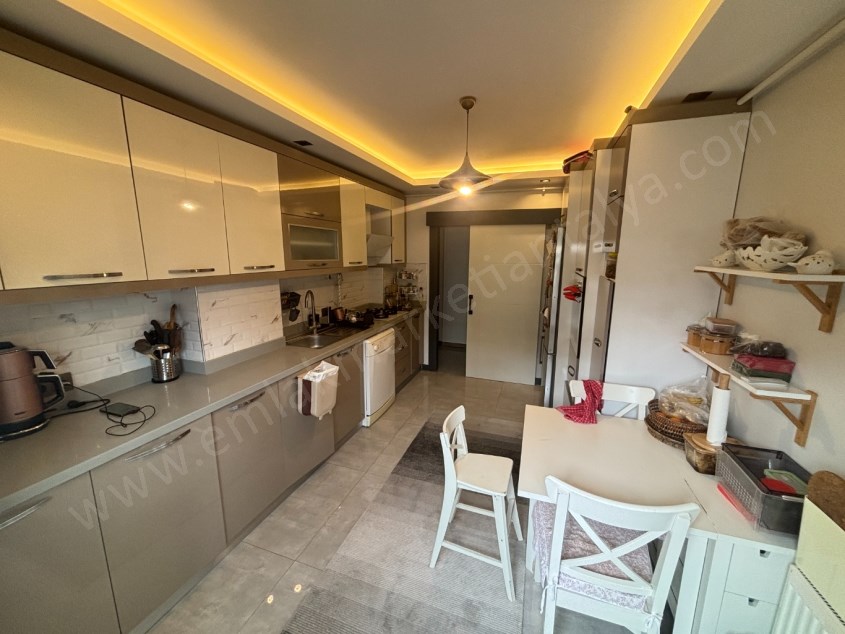 KAPALI OTOPARKLI ARAKAT DOĞALGAZLI 3+1