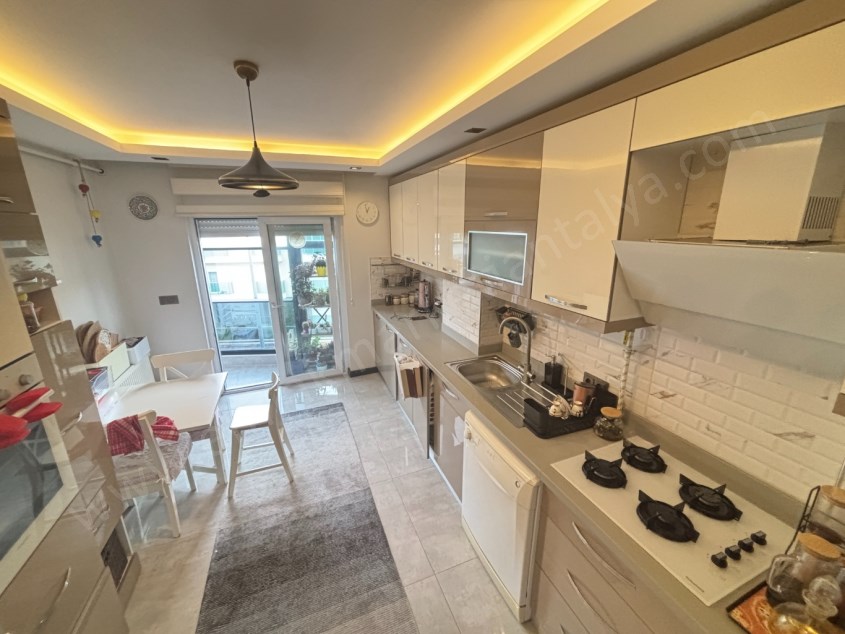 KAPALI OTOPARKLI ARAKAT DOĞALGAZLI 3+1