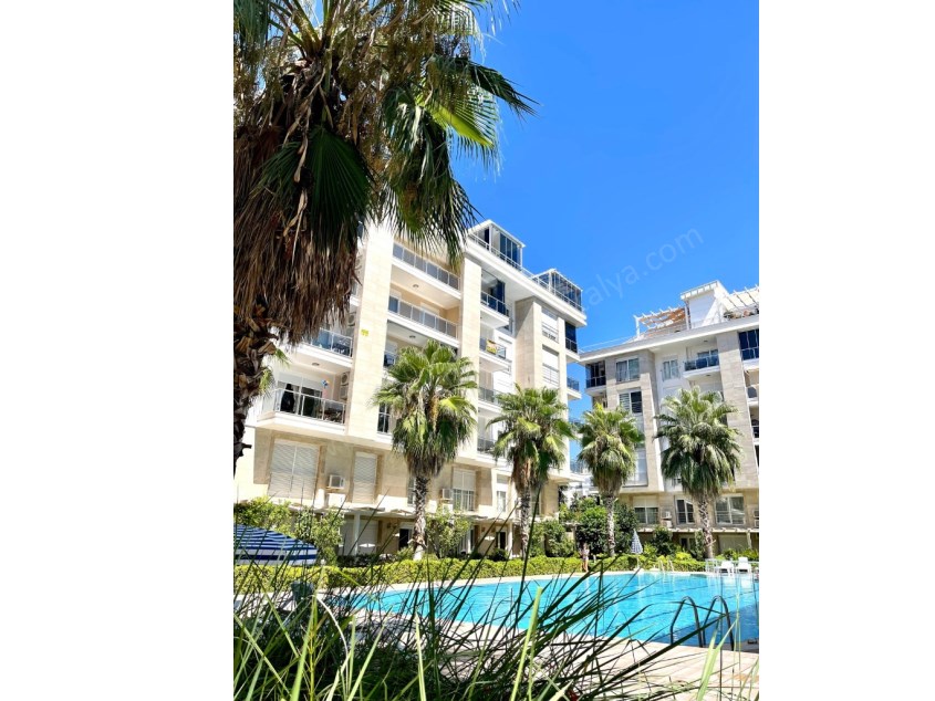 LİMANDA ARAKATTA HAVUZ MANZARALI ŞIK 1+1